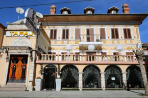 Гостиница Hotel Villa Tafaj  Тирана
